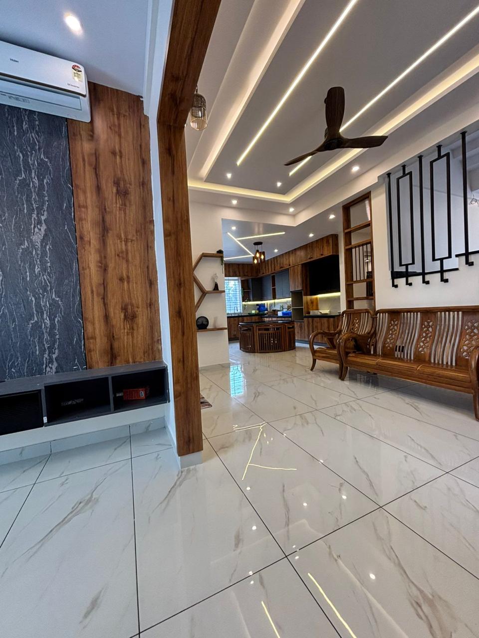 Living & Foyer